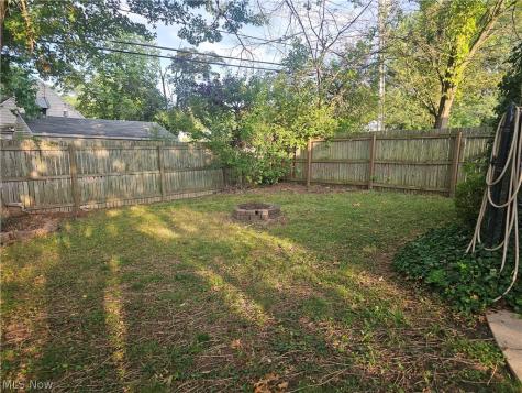 2407 27th Street Cuyahoga Falls OH 44223