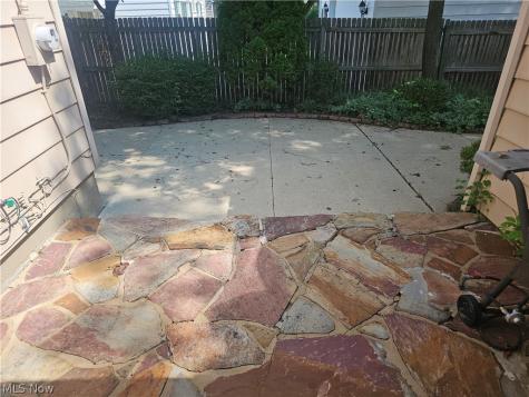 2407 27th Street Cuyahoga Falls OH 44223