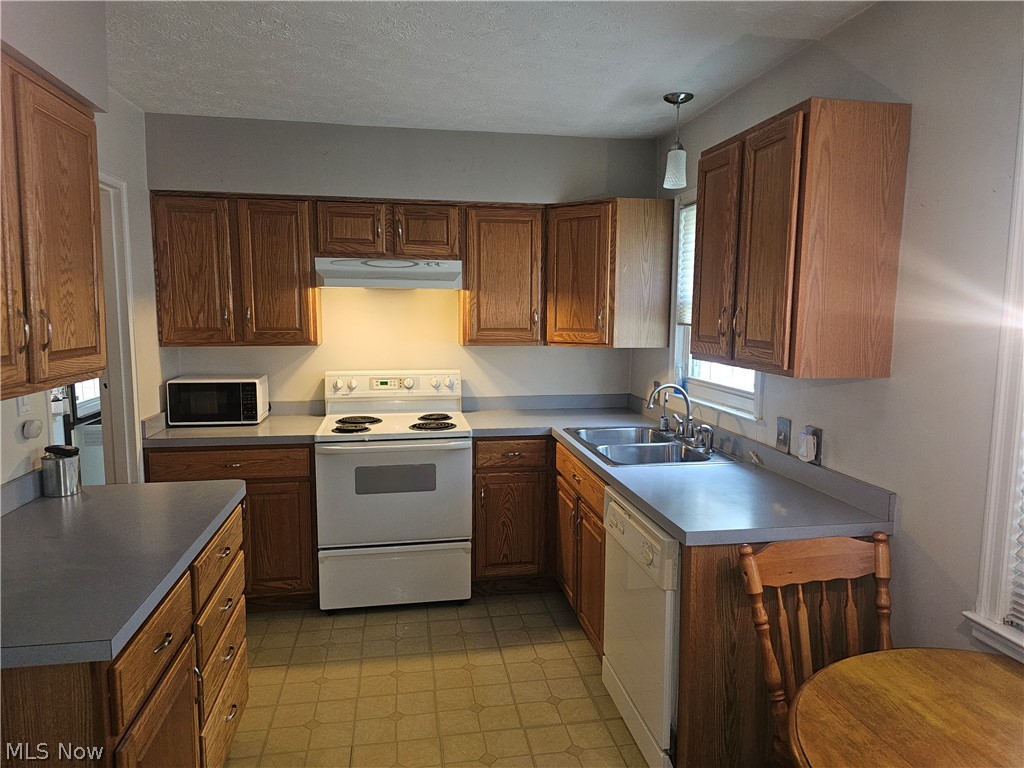 2407 27th Street Cuyahoga Falls OH 44223