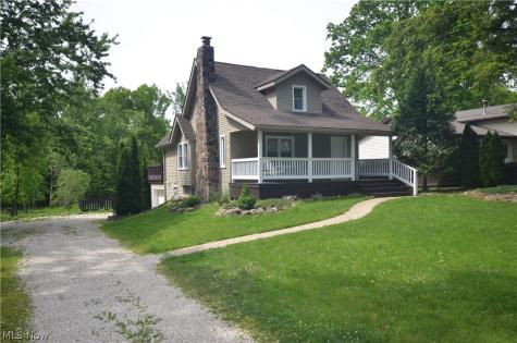 578 Perry Road Tallmadge OH 44278