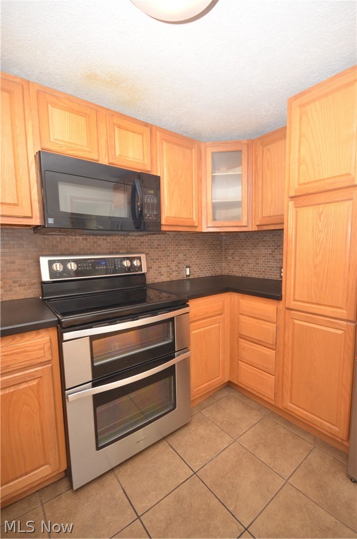 578 Perry Road Tallmadge OH 44278