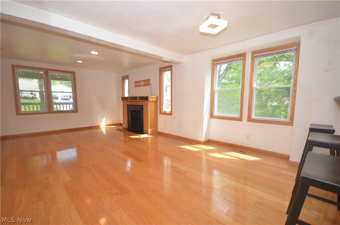 578 Perry Road Tallmadge OH 44278