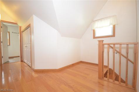 578 Perry Road Tallmadge OH 44278