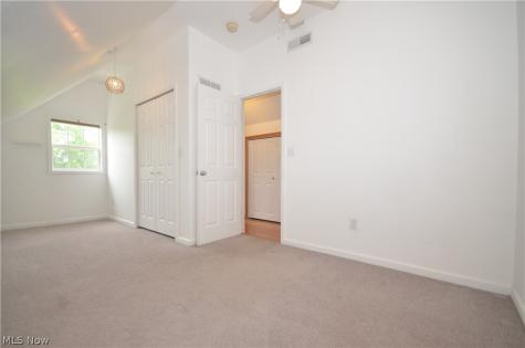 578 Perry Road Tallmadge OH 44278