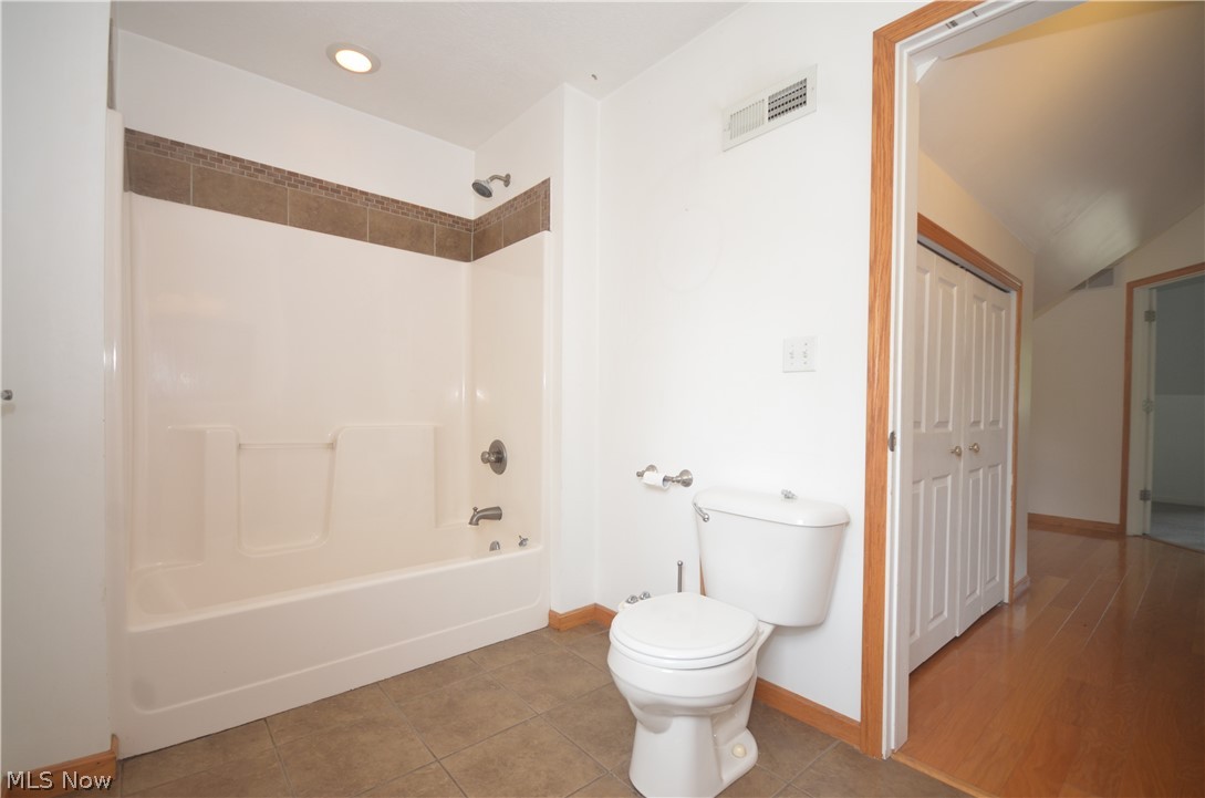 578 Perry Road Tallmadge OH 44278