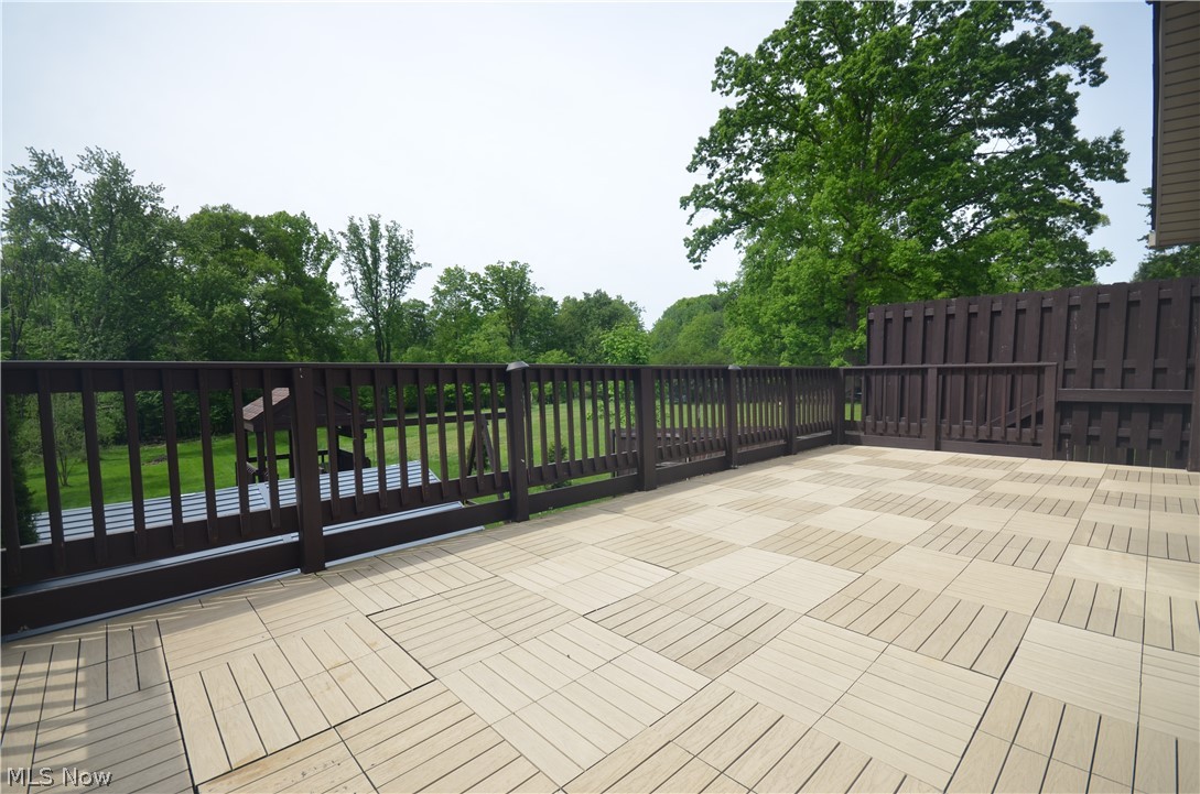 578 Perry Road Tallmadge OH 44278
