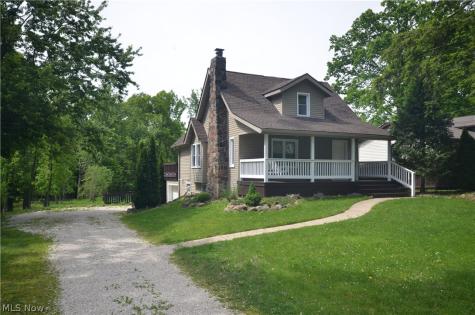 578 Perry Road Tallmadge OH 44278