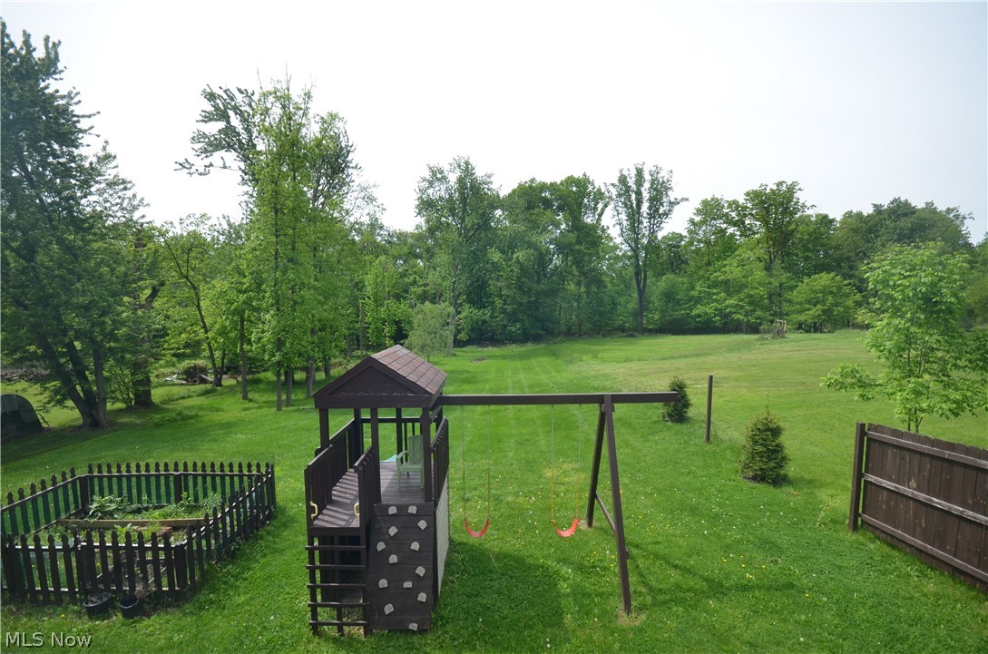 578 Perry Road Tallmadge OH 44278
