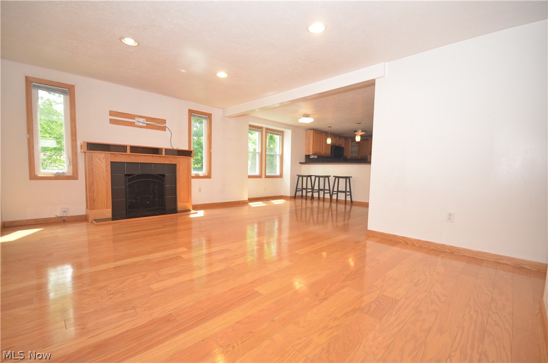 578 Perry Road Tallmadge OH 44278