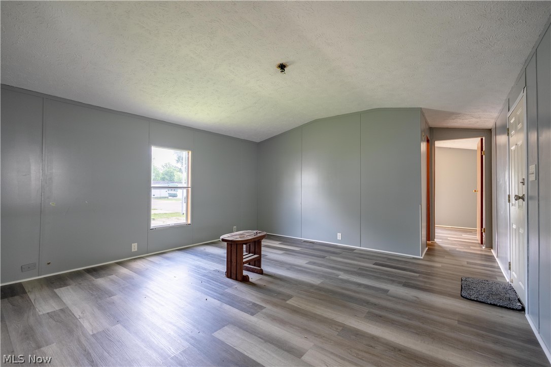 62 Redwood Drive Beloit OH 44609