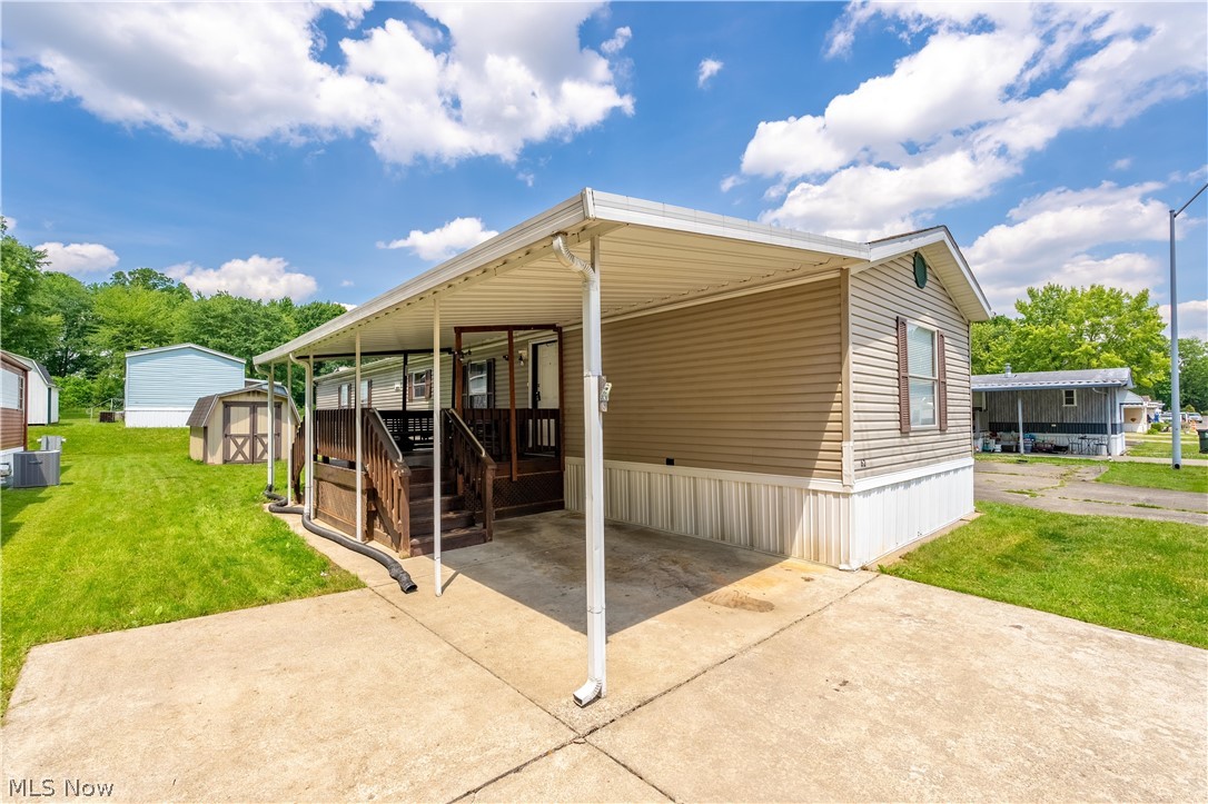 62 Redwood Drive Beloit OH 44609
