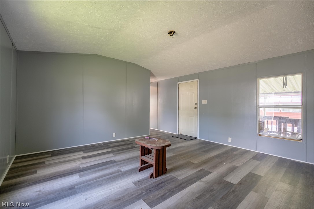 62 Redwood Drive Beloit OH 44609