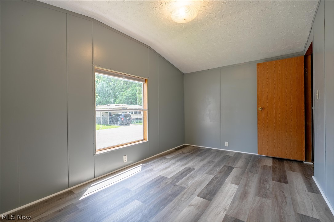 62 Redwood Drive Beloit OH 44609