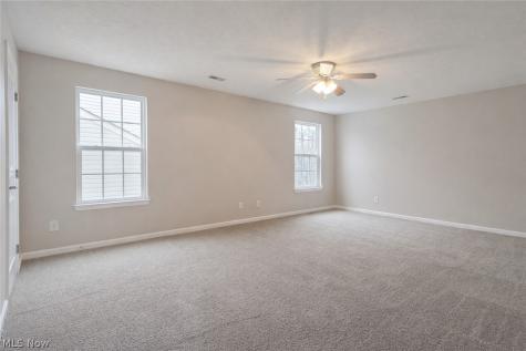 38446 Foxglen Avenue Avon OH 44011