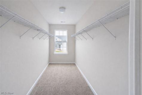 38446 Foxglen Avenue Avon OH 44011