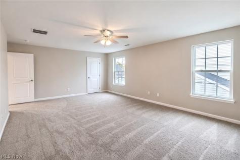 38446 Foxglen Avenue Avon OH 44011