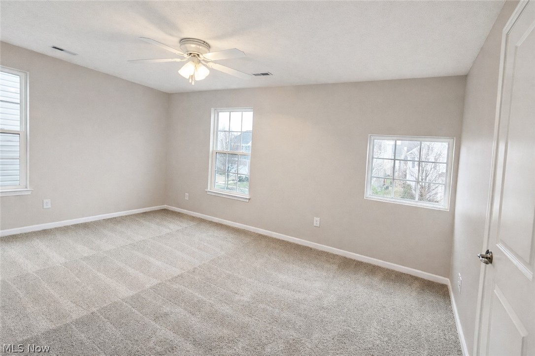 38446 Foxglen Avenue Avon OH 44011