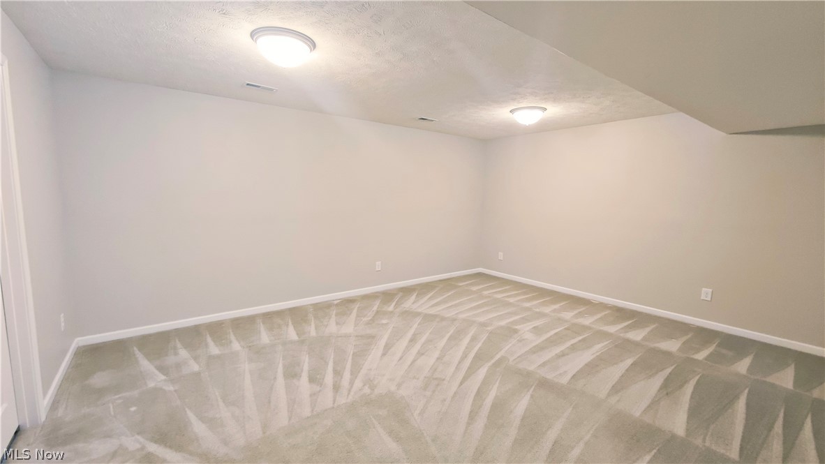 38446 Foxglen Avenue Avon OH 44011