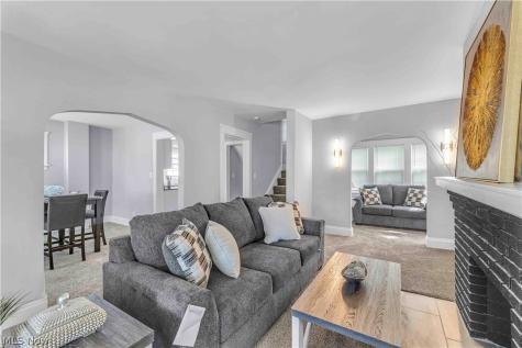 17011 Puritas Avenue Cleveland OH 44135