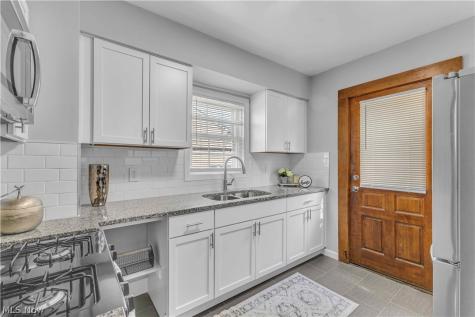 17011 Puritas Avenue Cleveland OH 44135