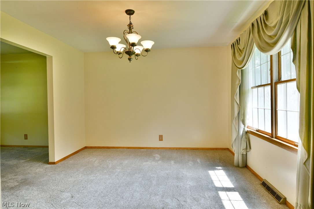 3225 Hewitt Gifford Road Warren OH 44481