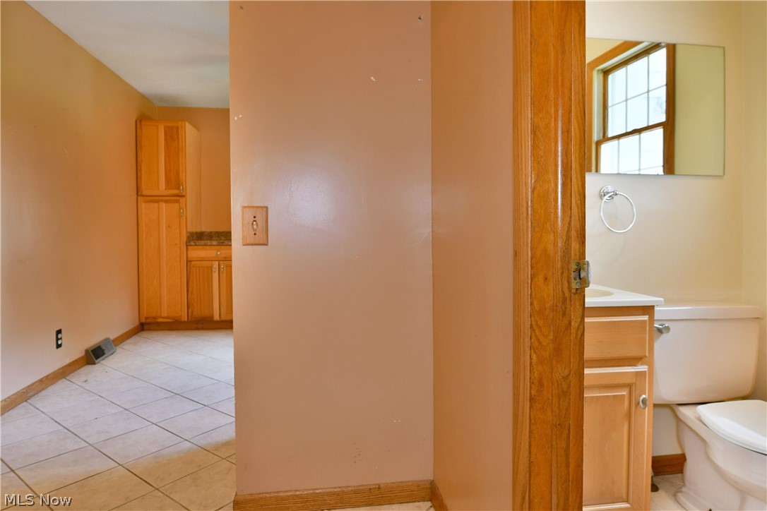 3225 Hewitt Gifford Road Warren OH 44481