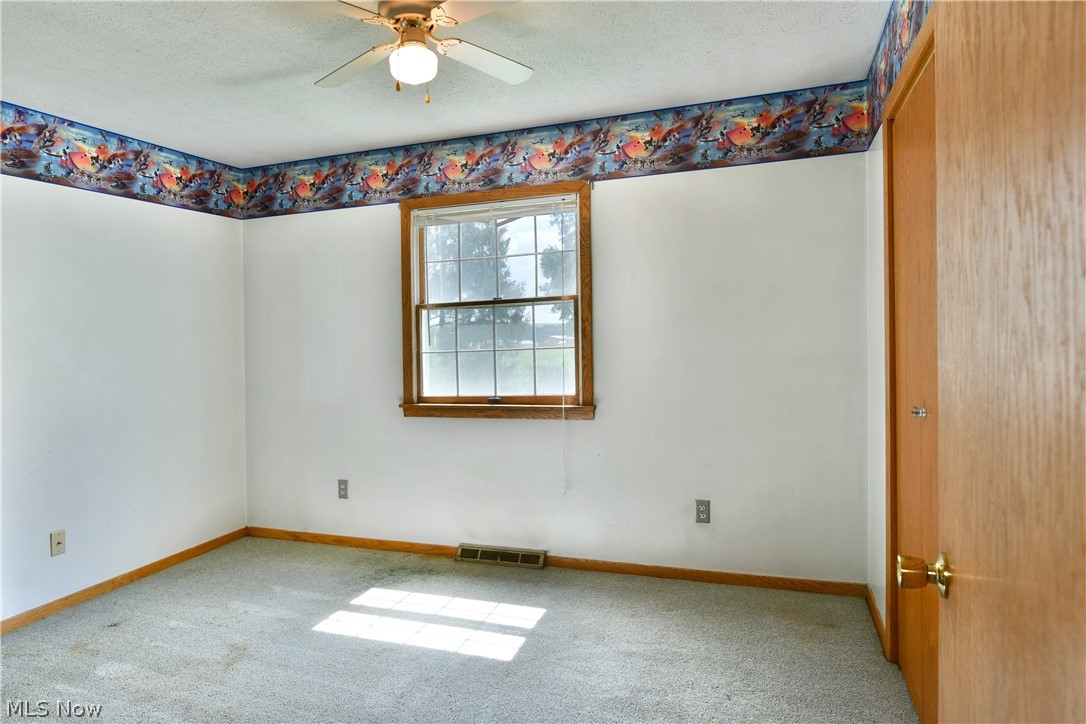 3225 Hewitt Gifford Road Warren OH 44481