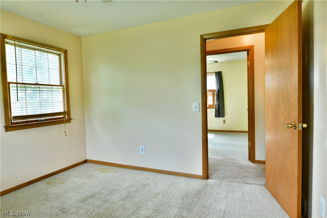 3225 Hewitt Gifford Road Warren OH 44481