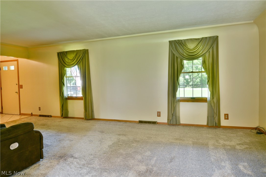 3225 Hewitt Gifford Road Warren OH 44481