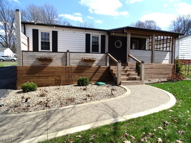 1010 Crestline Drive Akron OH 44312