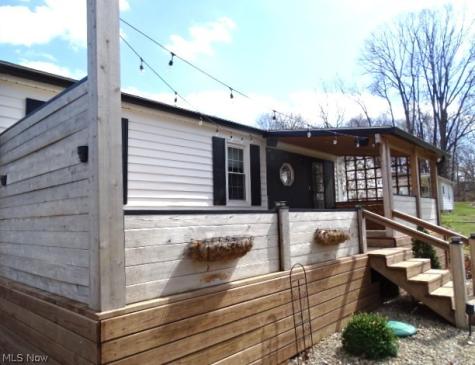 1010 Crestline Drive Akron OH 44312