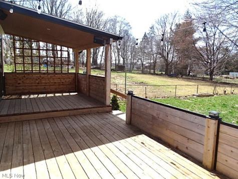 1010 Crestline Drive Akron OH 44312