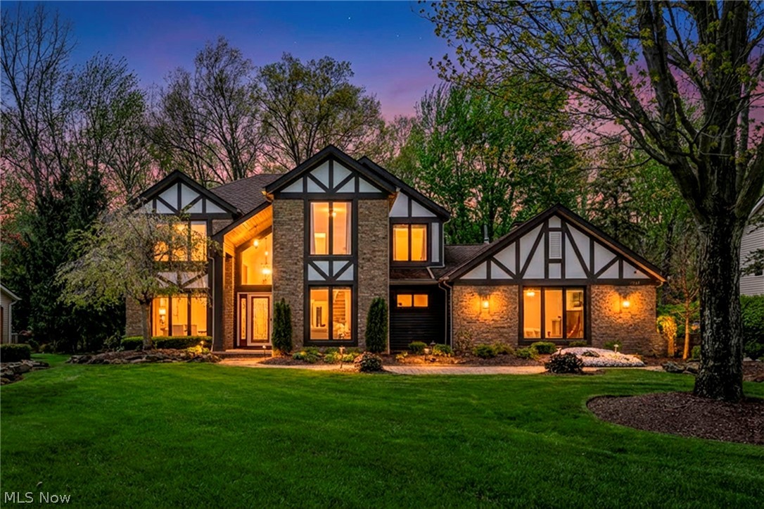 3640 Parson Pond Circle Westlake OH 44145
