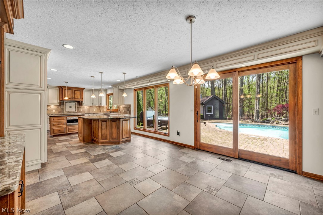 3640 Parson Pond Circle Westlake OH 44145