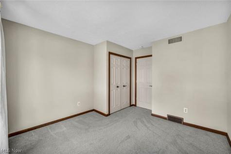 3640 Parson Pond Circle Westlake OH 44145