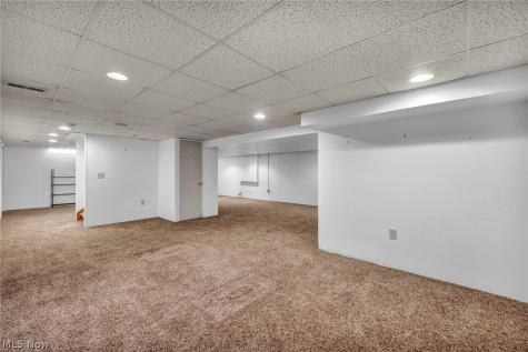 3640 Parson Pond Circle Westlake OH 44145