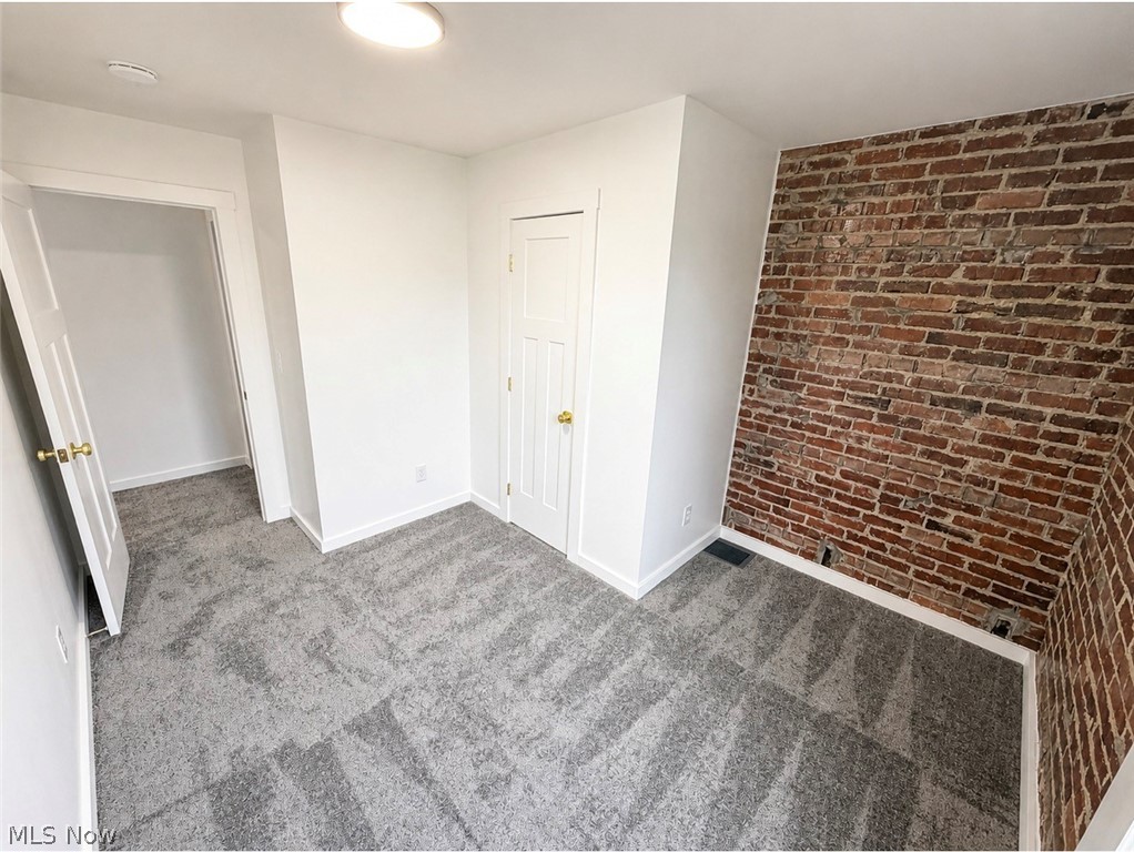 561 Downard Road Zanesville OH 43701