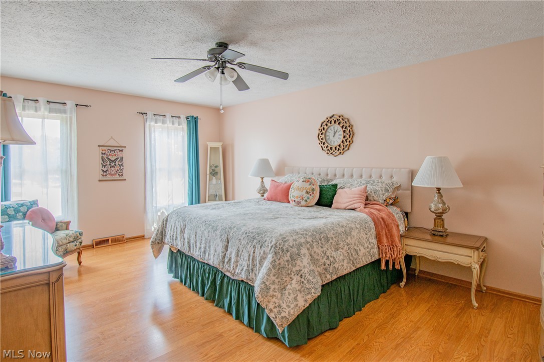 478 Amberwood Drive Akron OH 44312