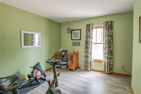 478 Amberwood Drive Akron OH 44312