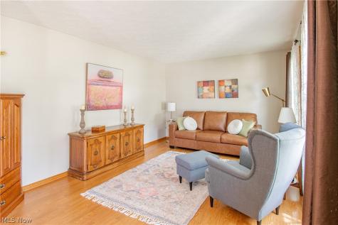 478 Amberwood Drive Akron OH 44312