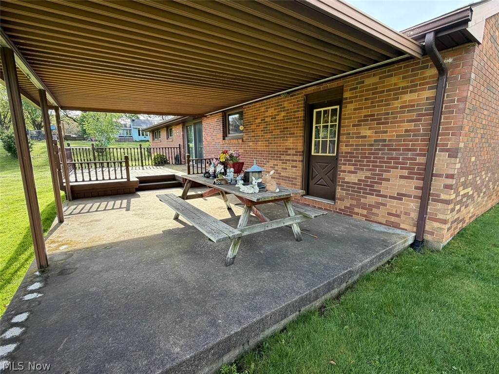 3937 Linda Street NW North Canton OH 44720