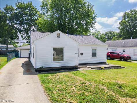 470 Standish Street NW Massillon OH 44647