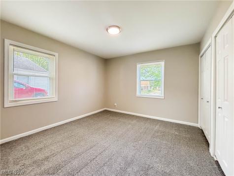 470 Standish Street NW Massillon OH 44647