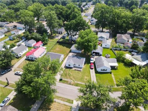 470 Standish Street NW Massillon OH 44647
