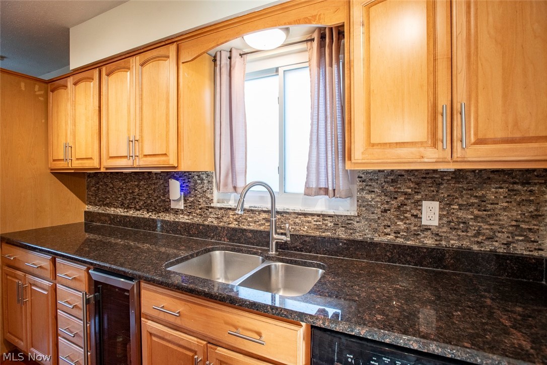 6073 Denise Drive North Ridgeville OH 44039