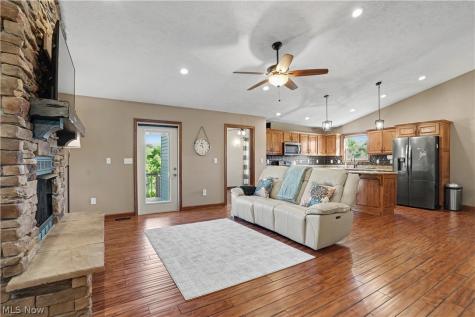 805 Wynncrest Drive Marietta OH 45750