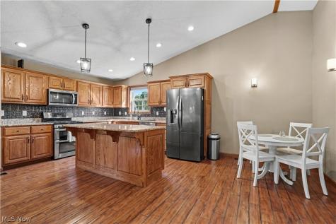 805 Wynncrest Drive Marietta OH 45750