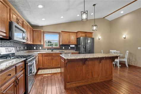805 Wynncrest Drive Marietta OH 45750