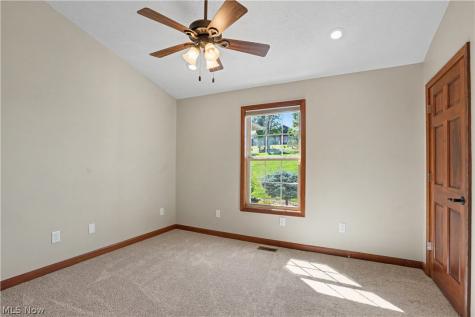 805 Wynncrest Drive Marietta OH 45750