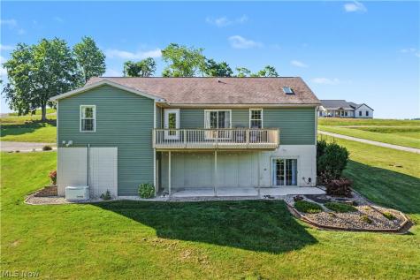 805 Wynncrest Drive Marietta OH 45750